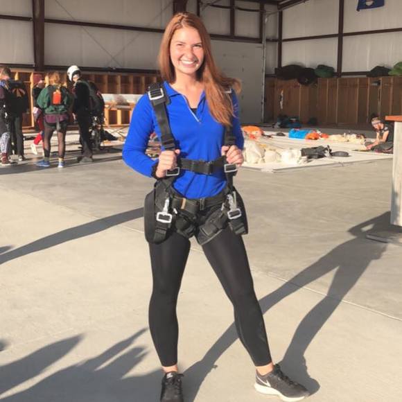 Meet your Posher, Mackenzie - Picture 1 of 1